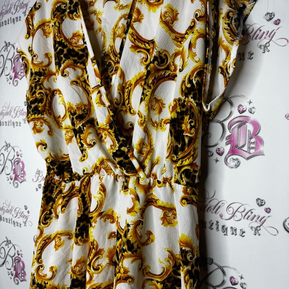 Caren sport shirt high low cheetah print ornate pattern luxe gold animal print - Picture 6 of 10